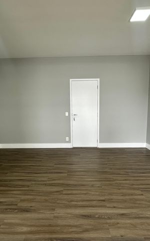 Apartamento à venda com 107m², 2 quartos e 2 vagas Apartamento à venda com 107m², 2 quartos e 2 vagasSala
