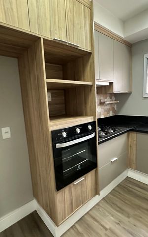 Apartamento à venda com 107m², 2 quartos e 2 vagas Apartamento à venda com 107m², 2 quartos e 2 vagasCozinha
