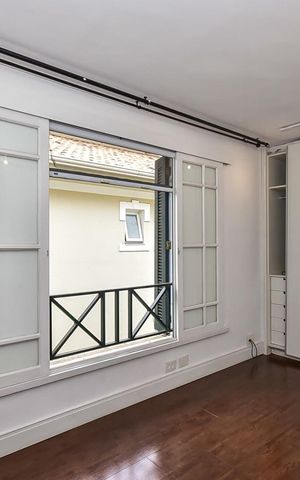 Casa de condomínio à venda com 466m², 3 quartos e 4 vagasSuíte 1