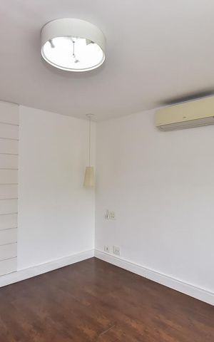 Casa de condomínio à venda com 466m², 3 quartos e 4 vagasSuíte 3 