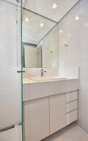 Casa de condomínio à venda com 466m², 3 quartos e 4 vagasBanheiro 2 da Suíte  3