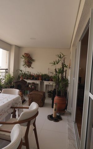 Apartamento à venda com 152m², 3 quartos e 3 vagasSala