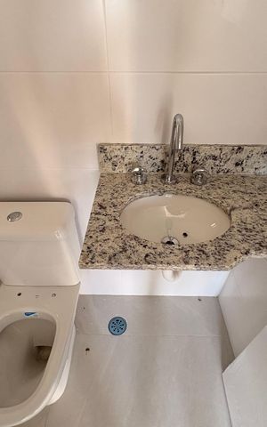 Apartamento à venda com 56m², 2 quartos e 1 vaga Apartamento à venda com 56m², 2 quartos e 1 vagaBanheiro