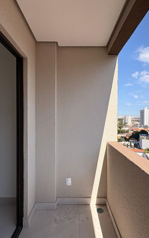 Apartamento à venda com 56m², 2 quartos e 1 vaga Apartamento à venda com 56m², 2 quartos e 1 vagaSacada