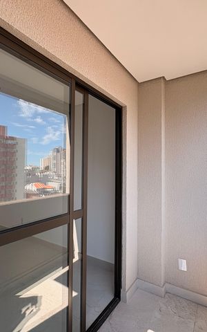 Apartamento à venda com 56m², 2 quartos e 1 vaga Apartamento à venda com 56m², 2 quartos e 1 vagaSacada