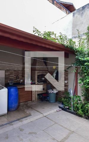 Casa de condomínio à venda com 151m², 3 quartos e 2 vagas