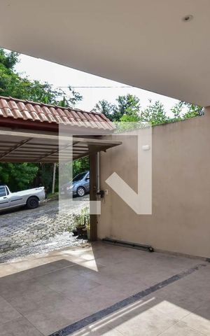 Casa de condomínio à venda com 151m², 3 quartos e 2 vagas