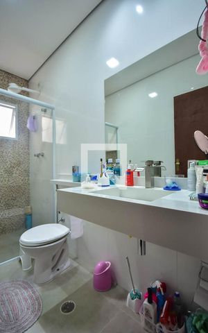 Casa de condomínio à venda com 151m², 3 quartos e 2 vagas