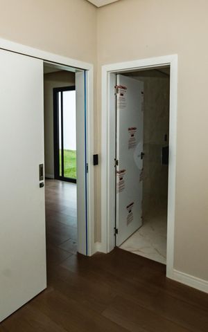 Casa à venda com 222m², 4 quartos e 3 vagasSuíte 2