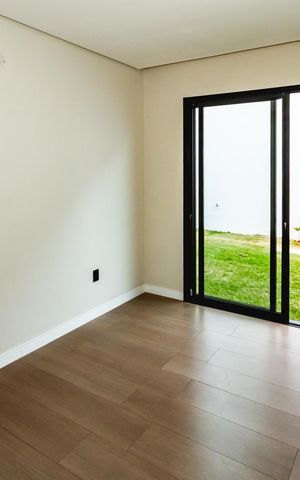 Casa à venda com 222m², 4 quartos e 3 vagasSuíte
