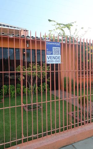 Casa para alugar com 300m², 5 quartos e 1 vagaPlaca