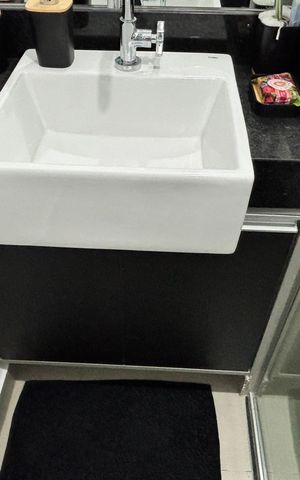 Studio à venda com 24m², 1 quarto e sem vaga Studio à venda com 24m², 1 quarto e sem vagaBanheiro