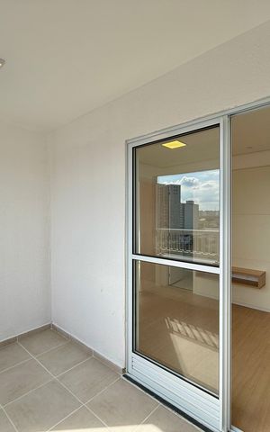 Apartamento à venda com 36m², 2 quartos e sem vaga Apartamento à venda com 36m², 2 quartos e sem vagaSacada da Sala