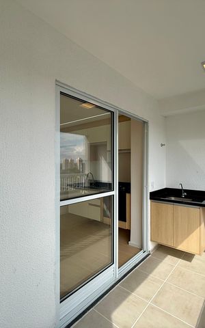Apartamento à venda com 36m², 2 quartos e sem vaga Apartamento à venda com 36m², 2 quartos e sem vagaSacada da Sala