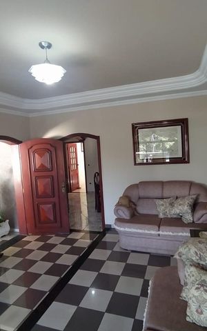Casa para alugar com 350m², 3 quartos e 4 vagas