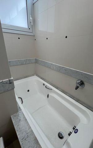 Casa de condomínio à venda com 1014m², 6 quartos e 4 vagas