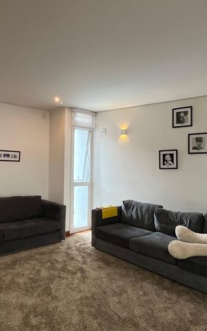 Casa de condomínio à venda com 1014m², 6 quartos e 4 vagas