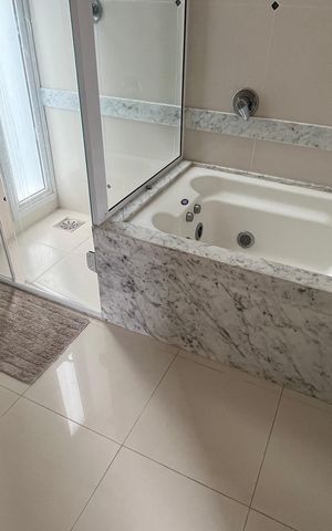 Casa de condomínio à venda com 1014m², 6 quartos e 4 vagas
