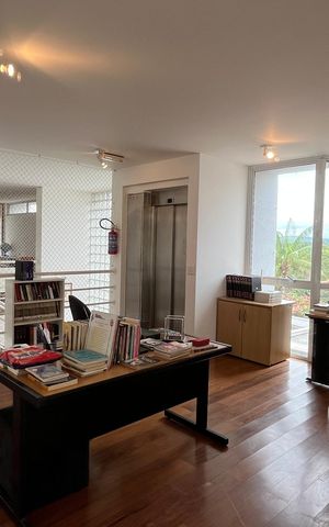 Casa de condomínio à venda com 1014m², 6 quartos e 4 vagas