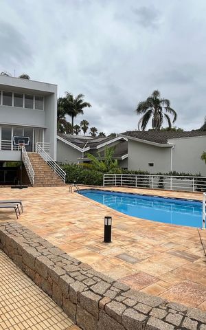 Casa de condomínio à venda com 1014m², 6 quartos e 4 vagas