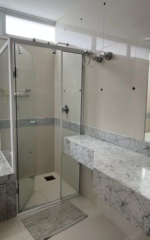 Casa de condomínio à venda com 1014m², 6 quartos e 4 vagas