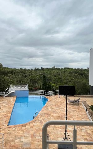 Casa de condomínio à venda com 1014m², 6 quartos e 4 vagas