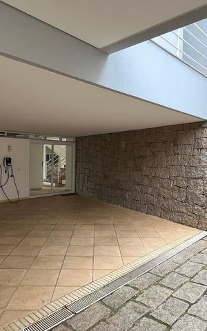 Casa de condomínio à venda com 1014m², 6 quartos e 4 vagas