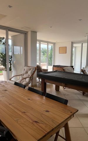 Casa de condomínio à venda com 1014m², 6 quartos e 4 vagas