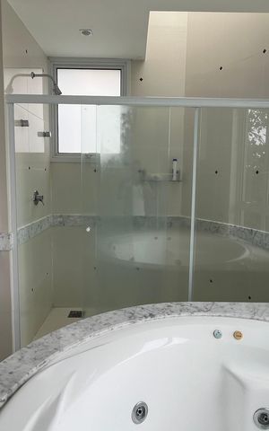 Casa de condomínio à venda com 1014m², 6 quartos e 4 vagas