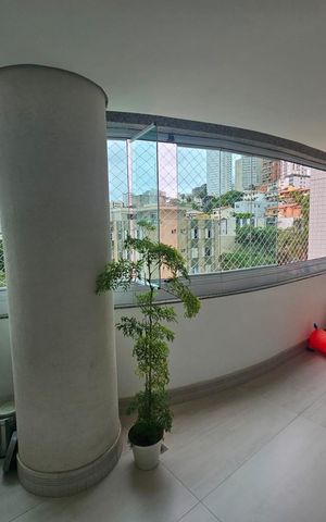 Apartamento à venda com 212m², 4 quartos e 4 vagas