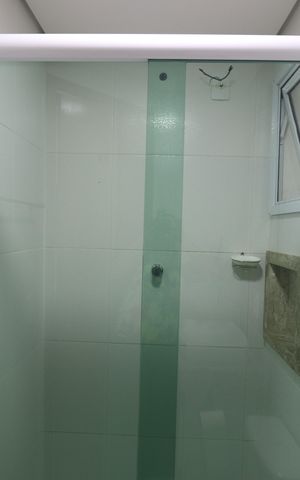 Apartamento à venda com 55m², 2 quartos e 1 vagaBanheiro 2