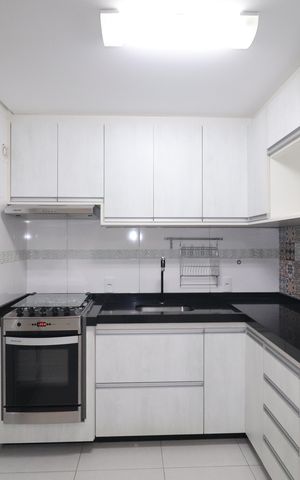 Apartamento à venda com 55m², 2 quartos e 1 vagaCozinha