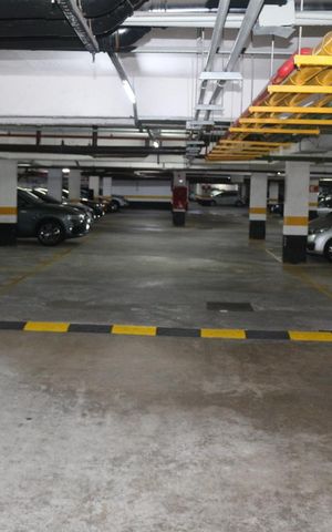 Apartamento para alugar com 82m², 3 quartos e 2 vagasGaragem