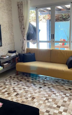 Casa de condomínio à venda com 274m², 3 quartos e 2 vagas