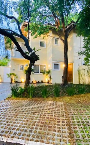 Casa de condomínio à venda com 274m², 3 quartos e 2 vagas