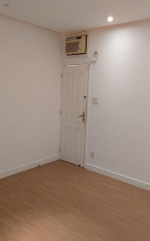 Casa à venda com 362m², 6 quartos e 2 vagas