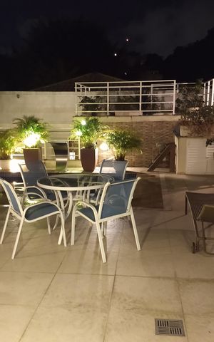 Casa à venda com 362m², 6 quartos e 2 vagas