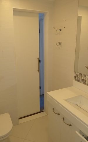 Casa à venda com 362m², 6 quartos e 2 vagas