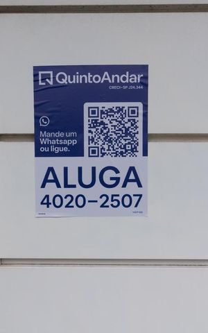 Casa à venda com 190m², 3 quartos e 4 vagas Casa à venda com 190m², 3 quartos e 4 vagasPlaquinha