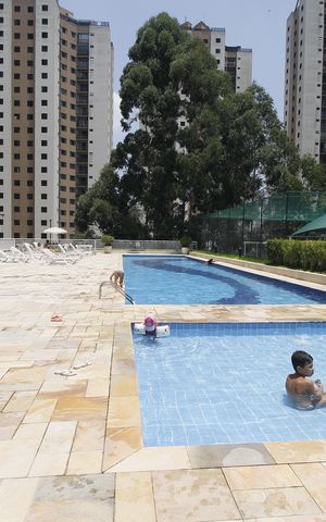 Apartamento para alugar com 52m², 2 quartos e 1 vagaÁrea comum - Piscina