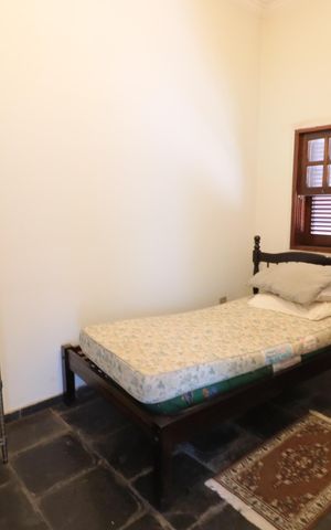Casa à venda com 424m², 3 quartos e 4 vagasQuarto de Serviço