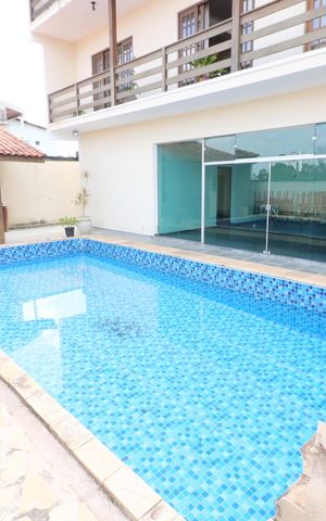 Casa à venda com 424m², 3 quartos e 4 vagasPiscina