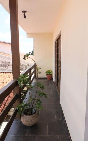 Casa à venda com 424m², 3 quartos e 4 vagasSala