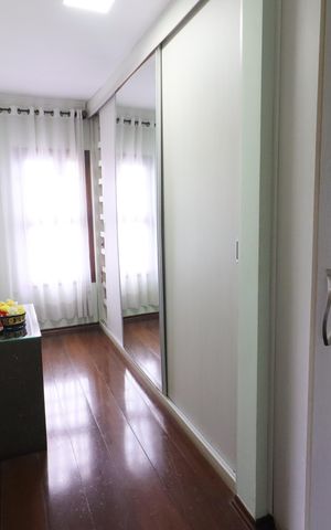 Casa à venda com 424m², 3 quartos e 4 vagasCloset da suíte 1