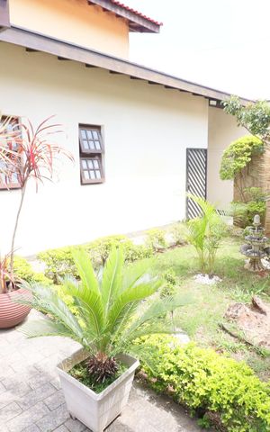 Casa à venda com 424m², 3 quartos e 4 vagasGaragem