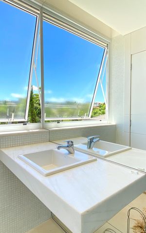 Casa de condomínio à venda com 512m², 4 quartos e 6 vagas