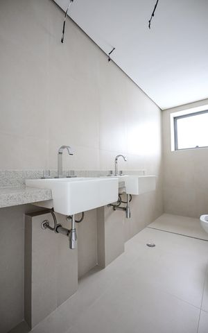 Apartamento à venda com 186m², 3 quartos e 3 vagasBanheiro Suíte 1