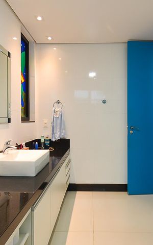 Casa à venda com 630m², 4 quartos e 5 vagas Casa à venda com 630m², 4 quartos e 5 vagasBanheiro Social