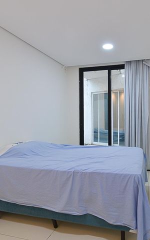 Casa à venda com 630m², 4 quartos e 5 vagas Casa à venda com 630m², 4 quartos e 5 vagasQuarto 1