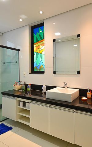 Casa à venda com 630m², 4 quartos e 5 vagas Casa à venda com 630m², 4 quartos e 5 vagasBanheiro Social